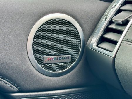 2022 Land Rover Discovery - photo 17
