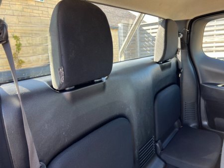 2017 Nissan Navara - photo 10