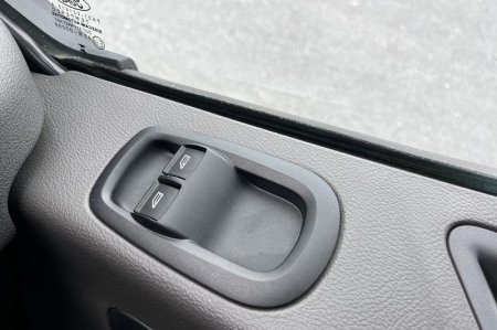 2025 Ford Transit - photo 18