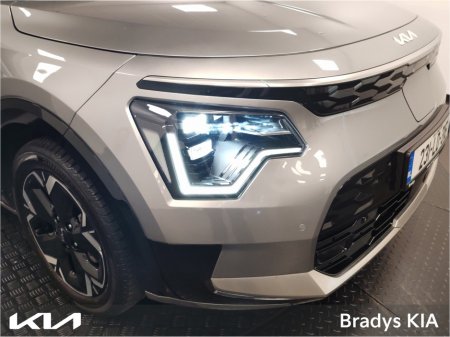 2023 Kia Niro - photo 26