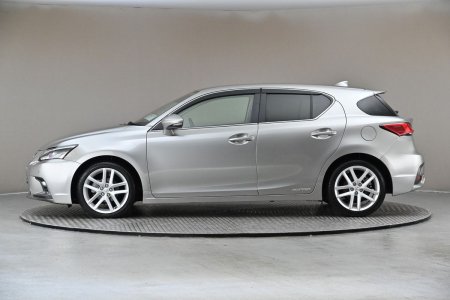 2022 Lexus CT - photo 5