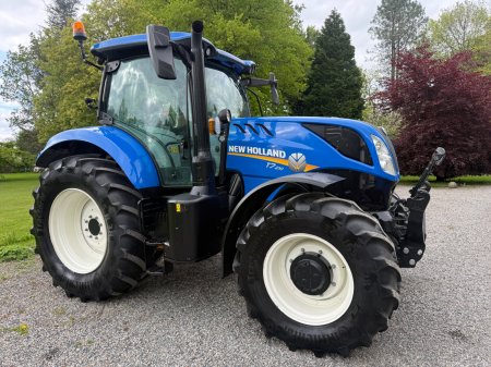 2025 New Holland T7.210