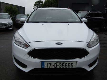 2017 Ford Focus - photo 2