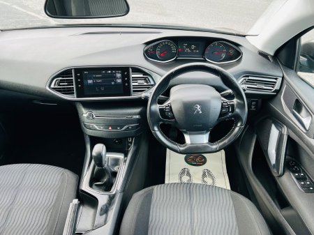 2014 Peugeot 308 - photo 10