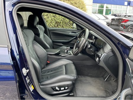 2021 BMW 5-Series - photo 10