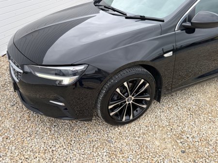 2022 Opel Insignia - photo 18