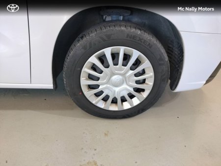 2026 Toyota Proace City - photo 12