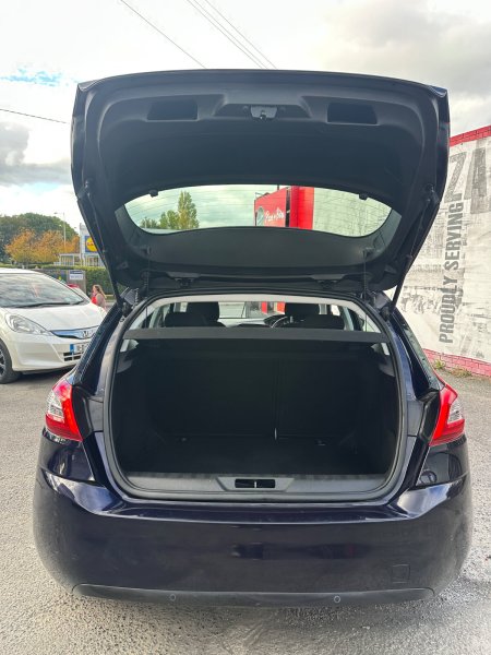 2016 Peugeot 308 - photo 17