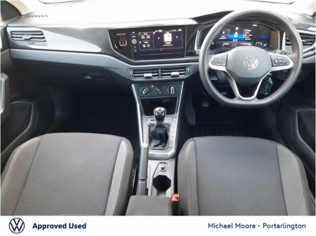 2025 Volkswagen Polo - photo 2