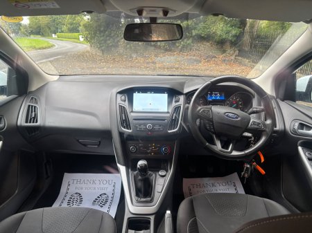 2017 Ford Focus - photo 21