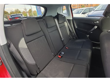 2017 Peugeot 2008 - photo 10