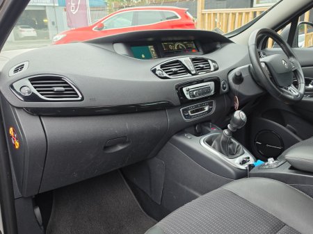 2014 Renault Scenic - photo 11