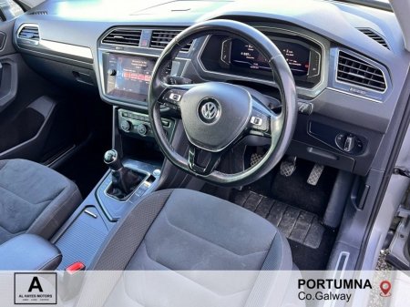 2019 Volkswagen Tiguan - photo 8
