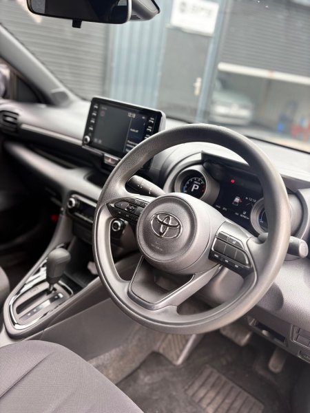2020 Toyota Yaris - photo 6