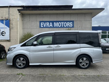 2019 Honda Stepwagon - photo 7