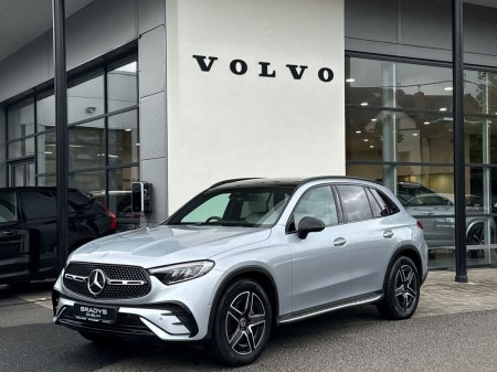 2025 Mercedes-Benz GLC GLC 220d 4MATIC AMG --Night Pack, Panoramic Sunroof, Side Steps