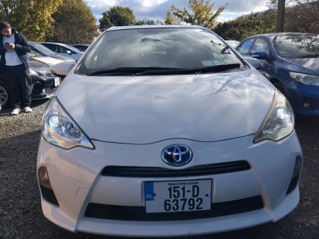 2015 Toyota Aqua 1.8 Hybrid