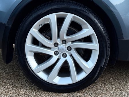 2021 Land Rover Discovery - photo 5