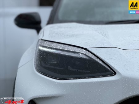 2023 Toyota Yaris - photo 16