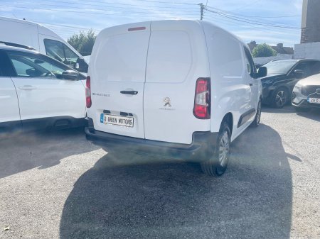 2022 Peugeot Partner - photo 12