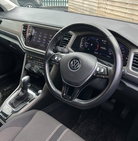 2021 Volkswagen T-Roc - photo 8