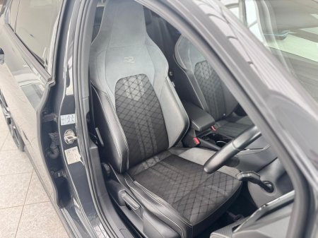 2024 Volkswagen Golf - photo 11