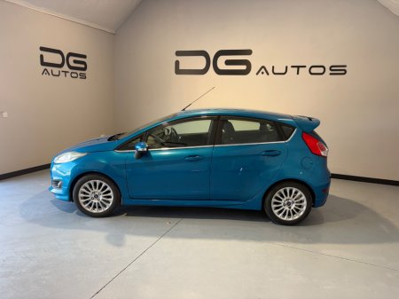 2015 Ford Fiesta 1.0L Auto - Lovely Colour- mint condition- good spec