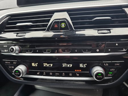 2018 BMW 5-Series - photo 18
