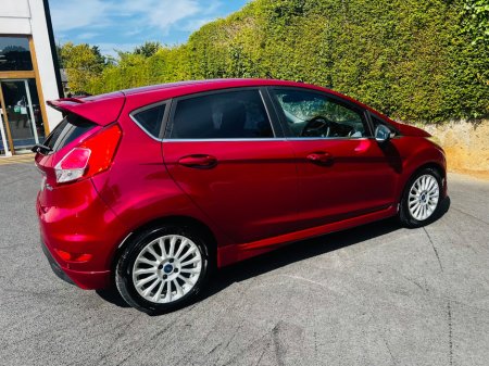 2014 Ford Fiesta - photo 11
