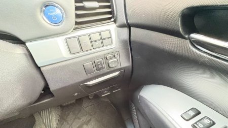 2016 Toyota Estima - photo 16