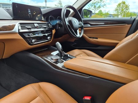2018 BMW 5-Series - photo 19
