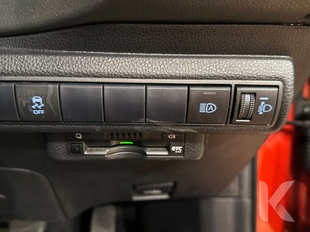 2018 Toyota Corolla - photo 17