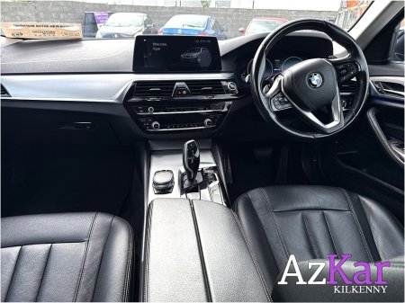 2018 BMW 5-Series - photo 16