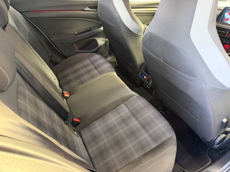 2021 Volkswagen Golf - photo 15