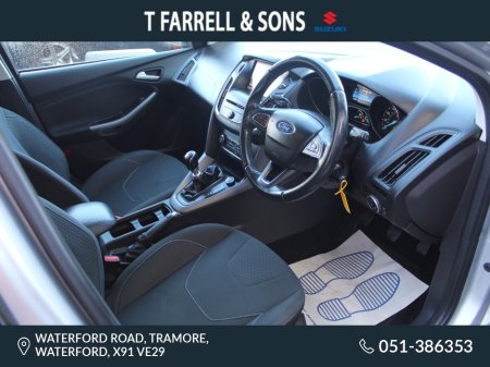 2015 Ford Focus - photo 14