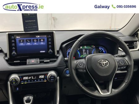 2021 Toyota RAV4 - photo 18