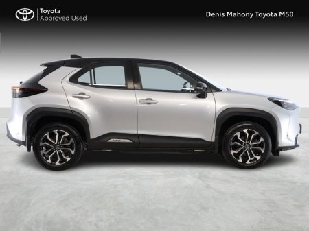 2023 Toyota Yaris Cross - photo 3