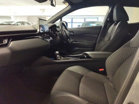 2023 Toyota C-HR - photo 6