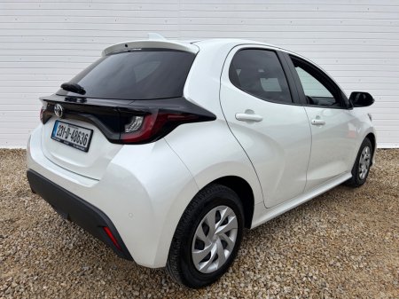 2023 Toyota Yaris - photo 7