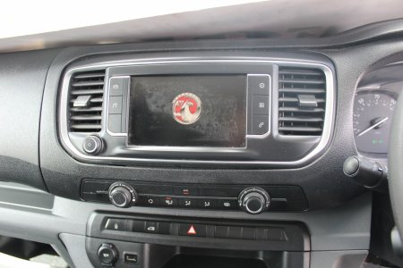 2023 Vauxhall Vivaro - photo 18