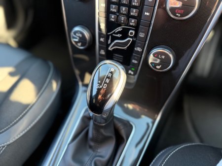 2019 Volvo V40 - photo 25