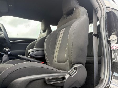 2021 Mini Cooper - photo 7