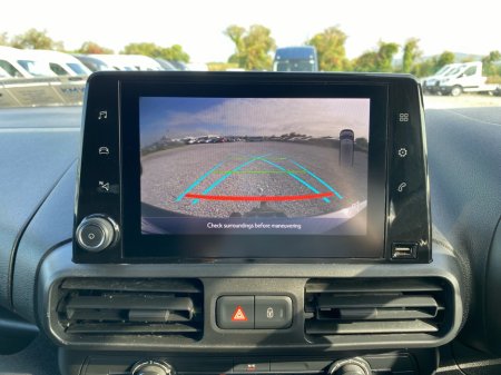 2022 Toyota Proace - photo 16