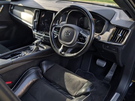 2019 Volvo S90 - photo 7