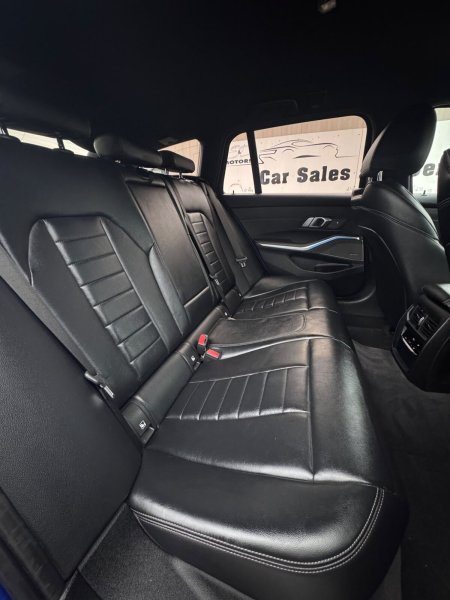 2021 BMW 3-Series - photo 15