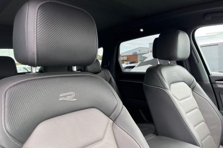 2026 Volkswagen Touareg - photo 29
