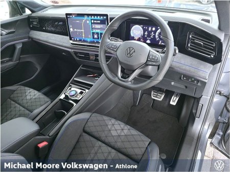 2027 Volkswagen Tiguan - photo 8