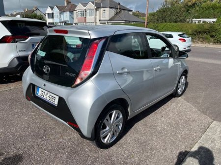 2015 Toyota Aygo - photo 5