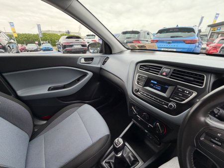 2020 Hyundai i20 - photo 19