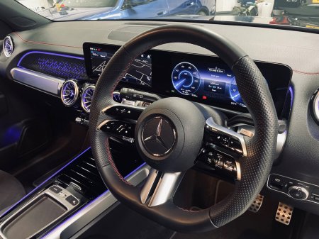 2025 Mercedes-Benz EQB - photo 16